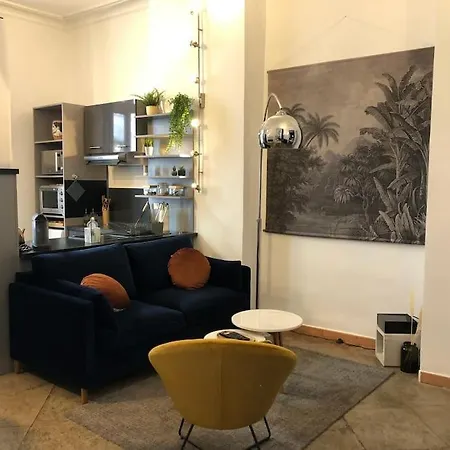 P2 De Charme - Centre-ville Lägenhet *