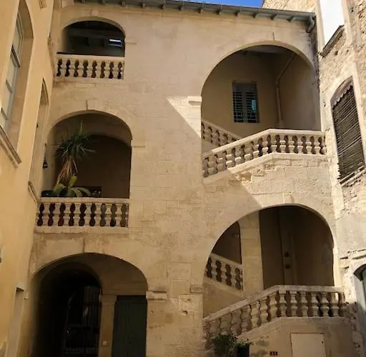 شقة P2 De Charme - Centre-ville نيم